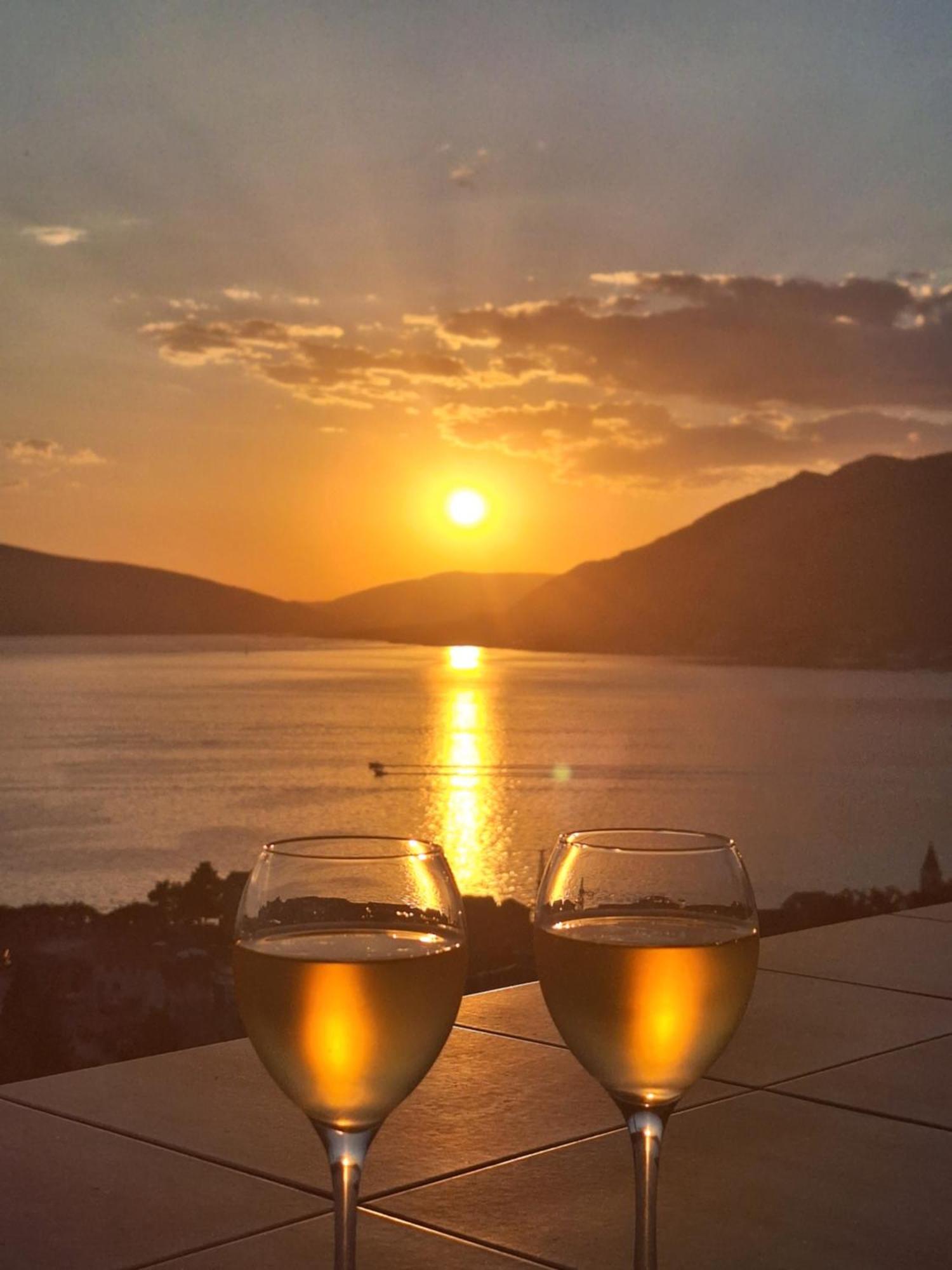 Adriabay Studio Tivat Eksteriør bilde