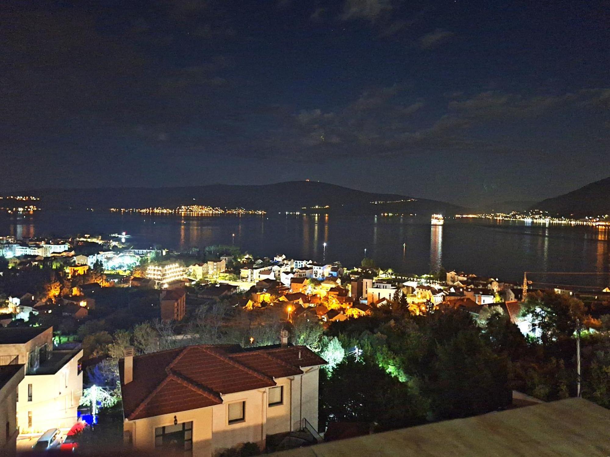 Adriabay Studio Tivat Eksteriør bilde